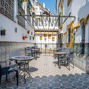 Bed & Breakfast Tadawn Literary Coliving, Estepona